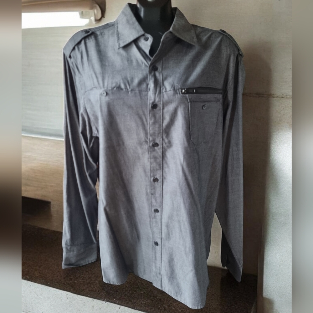 🆕️ Marc Ecko Cut & Sew Deadly Threads 💯% Cotton Gray Casual Button Down Shirt